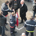Mr le Maire salue les pompiers et les gens présents